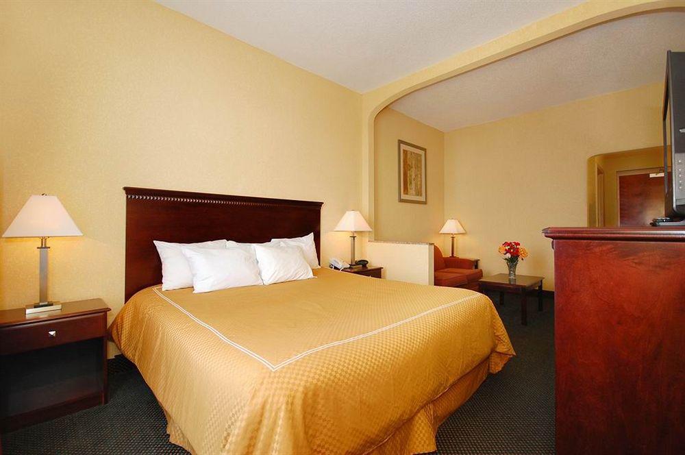 Comfort Suites Columbus State University Area Ngoại thất bức ảnh