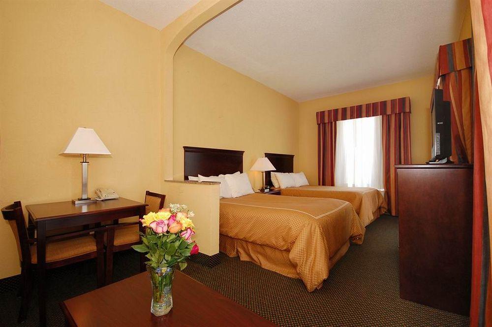 Comfort Suites Columbus State University Area Phòng bức ảnh