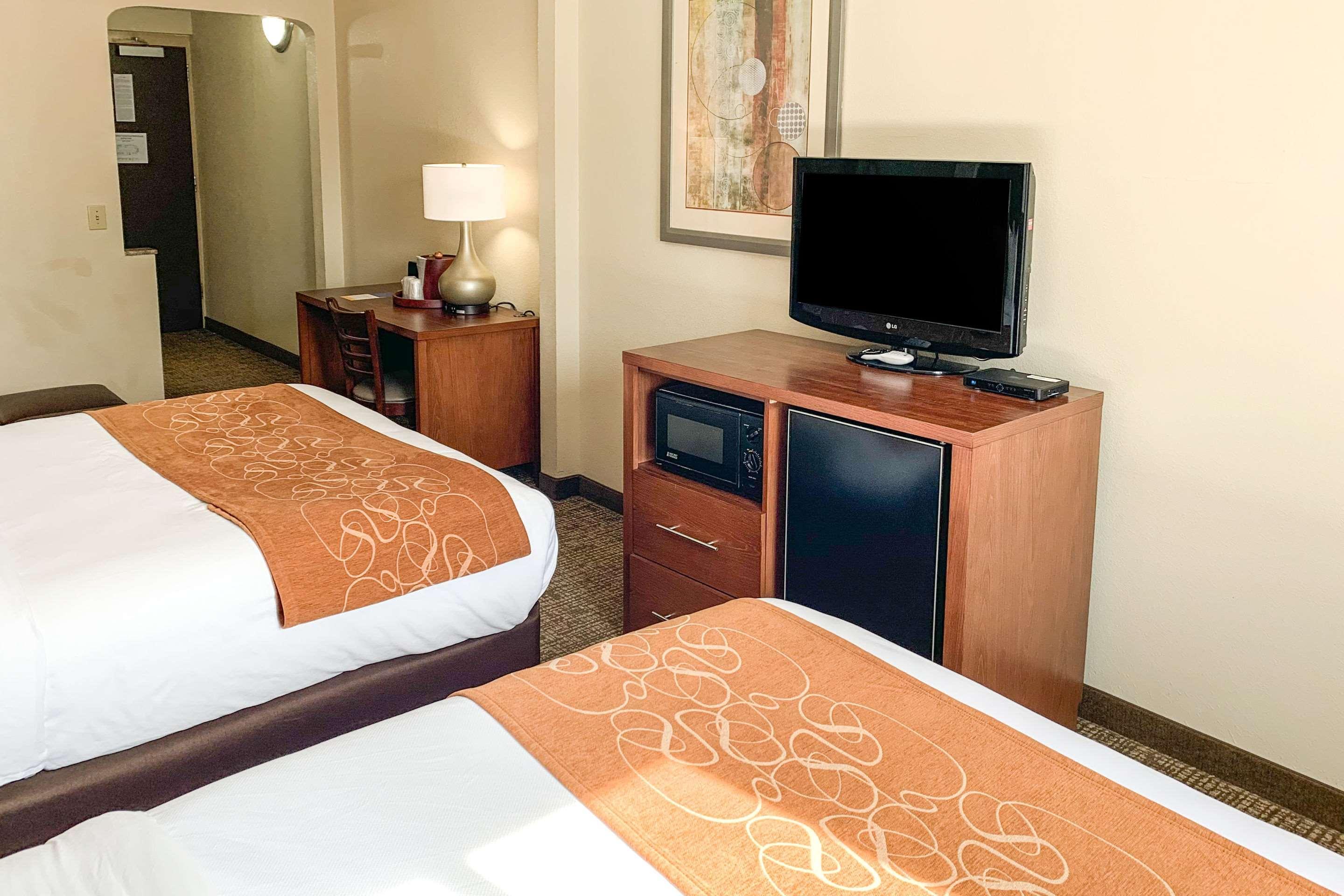 Comfort Suites Columbus State University Area Ngoại thất bức ảnh