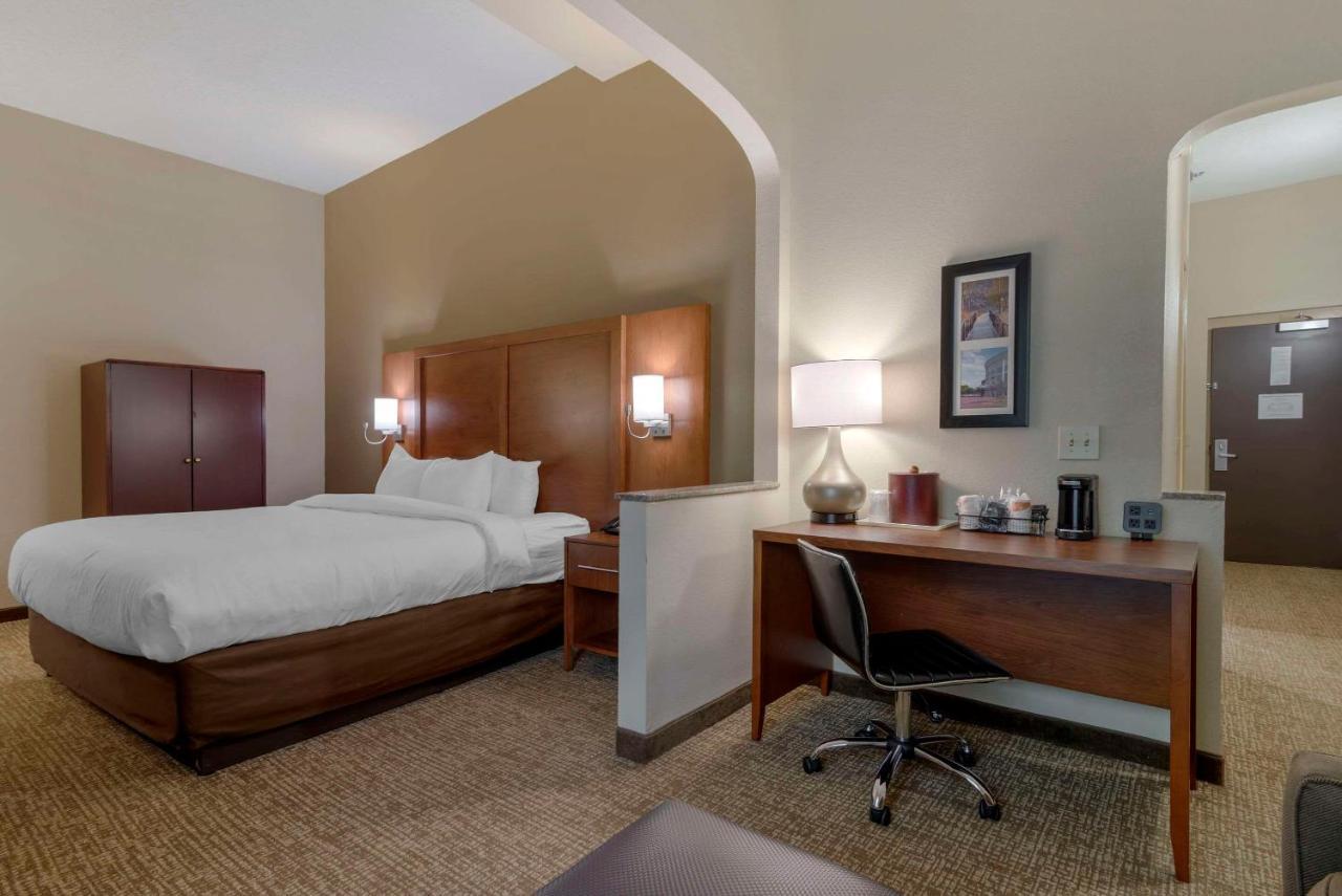 Comfort Suites Columbus State University Area Ngoại thất bức ảnh