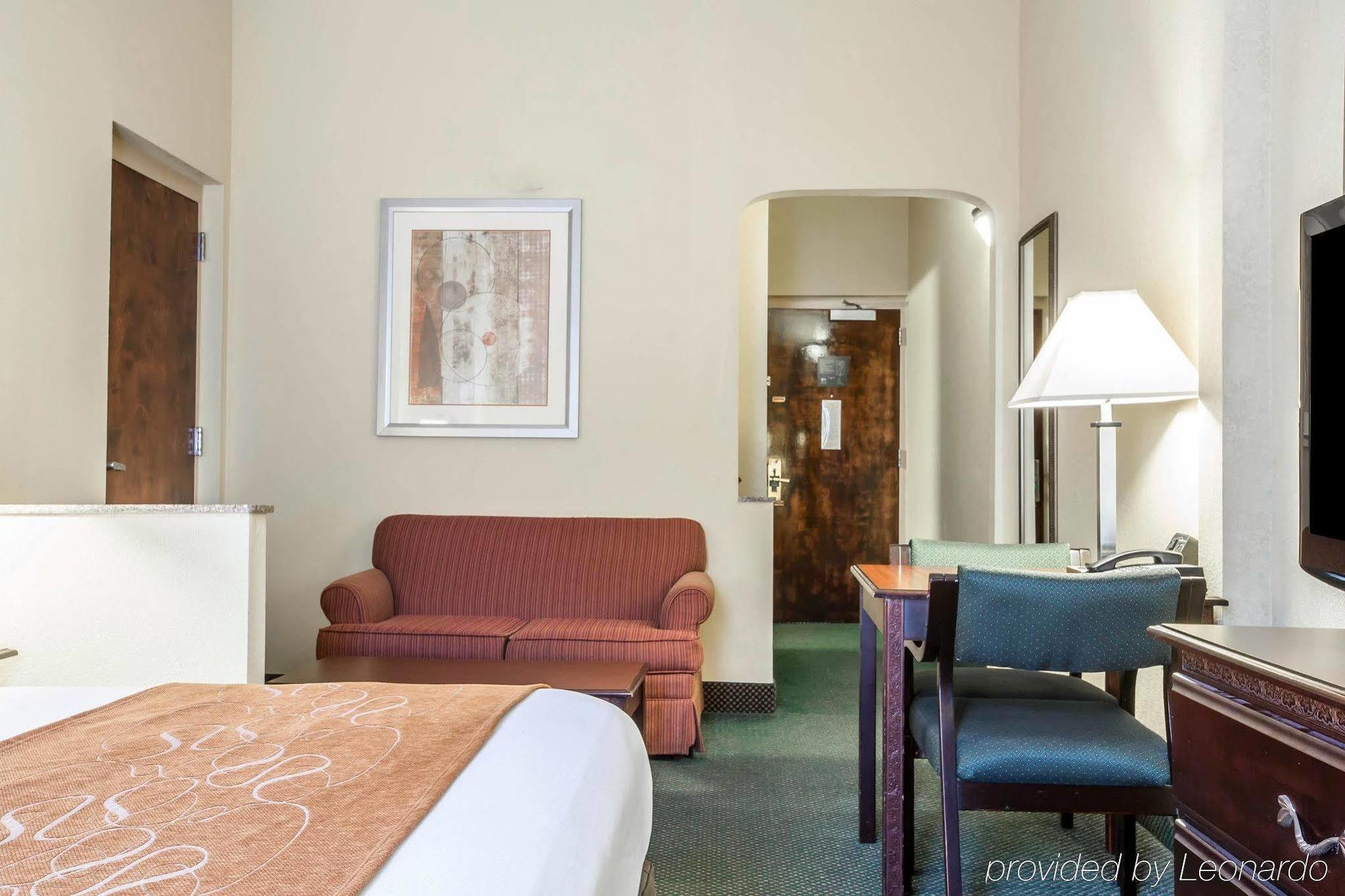 Comfort Suites Columbus State University Area Ngoại thất bức ảnh